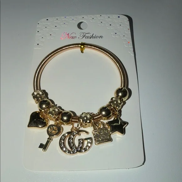 Elegant Charm Bracelet - Picture 1 of 5